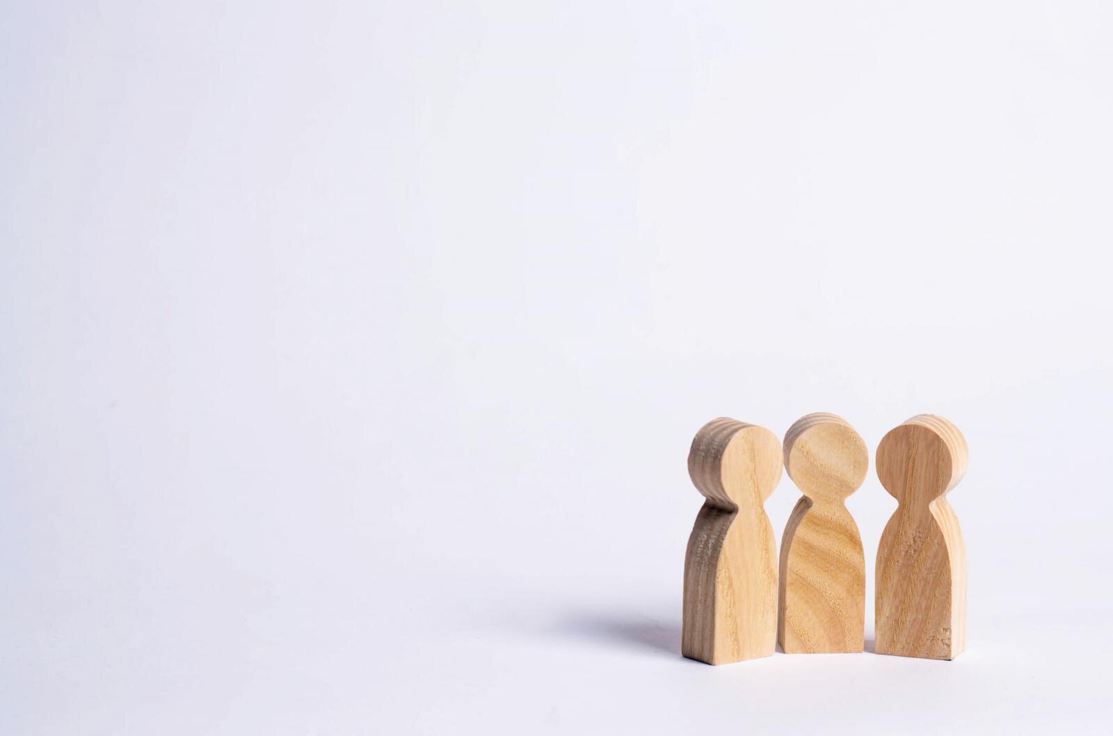 ティーカップ・ドッグ：物議を醸すペットについて知っておくべきこと